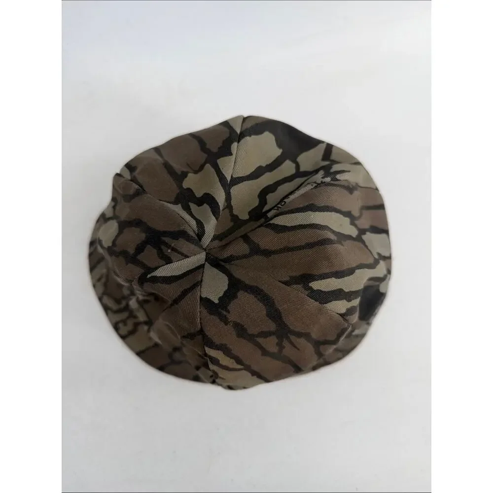 Vintage Thinsulate Gore-Tex camouflage print water proof outdoor bucket hat
